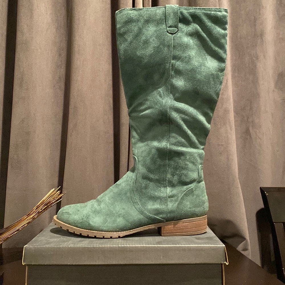 Green boots